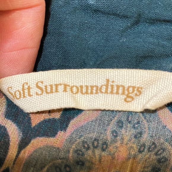 Soft Surroundings Embroidered/Beaded Emerald Shira Peasant Top- Petite Medium - Picture 6 of 12